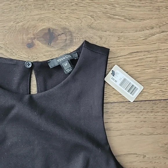 RW&CO - Picture 4 of 6